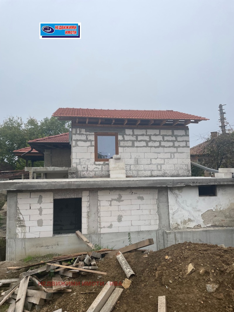 Продава КЪЩА, с. Драганово, област Велико Търново, снимка 3 - Къщи - 52983186