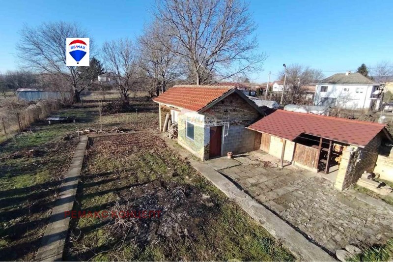 Продава КЪЩА, с. Мараш, област Шумен, снимка 2 - Къщи - 53149537