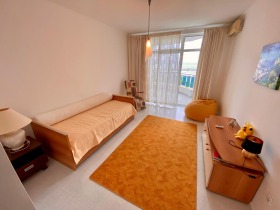 3+ bedroom Sveti Vlas, region Burgas 12