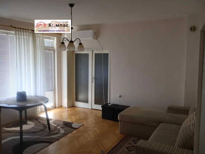 De vânzare  1 dormitor Plovdiv , Țentâr , 60 mp | 50876418 - imagine [2]