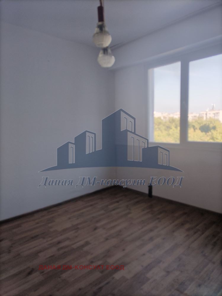 Продава 3-СТАЕН, гр. Шумен, Добруджански, снимка 9 - Aпартаменти - 47436237