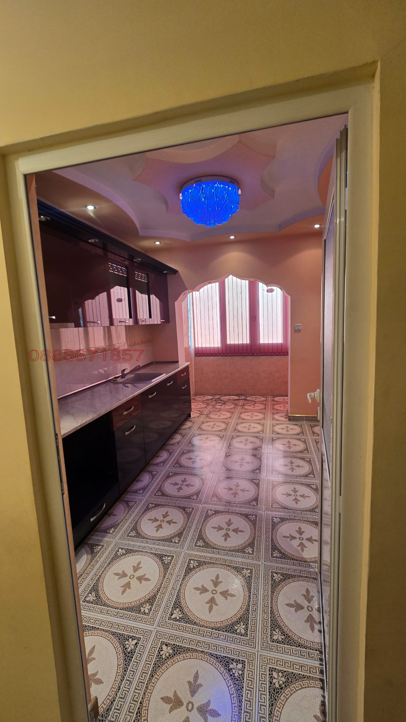 Til salgs  2 soverom Plovdiv , Izgrev , 75 kvm | 43587032 - bilde [14]