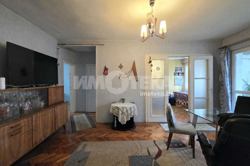 Продава 3-СТАЕН, гр. София, Западен парк, снимка 6 - Апартаменти - 53246092