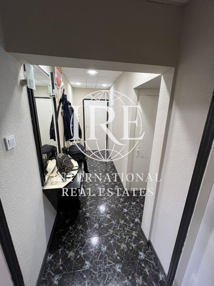 Продава 4-СТАЕН, гр. Варна, Младост 1, снимка 6 - Апартаменти - 53702349