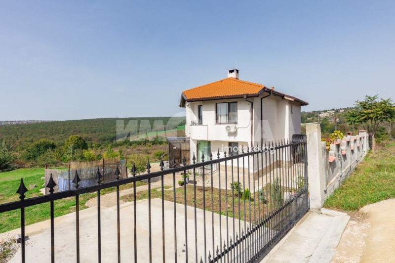 Продава  Къща област Варна , с. Приселци , 156 кв.м | 82759300 - изображение [14]