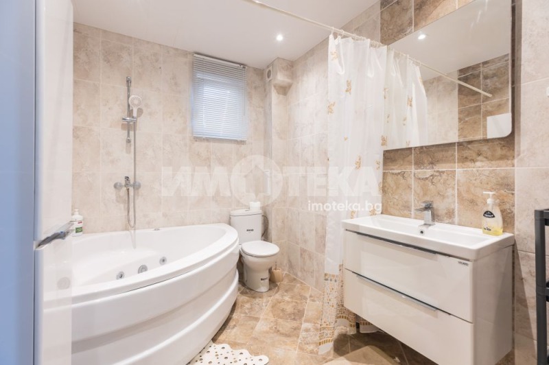 Продава  Къща област Варна , с. Приселци , 156 кв.м | 82759300 - изображение [9]