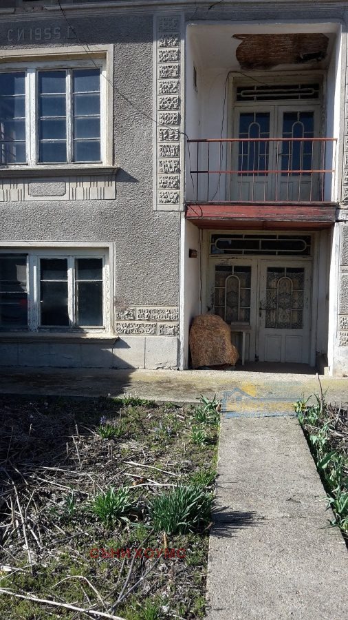 Продава КЪЩА, с. Долна Липница, област Велико Търново, снимка 2 - Къщи - 53874575