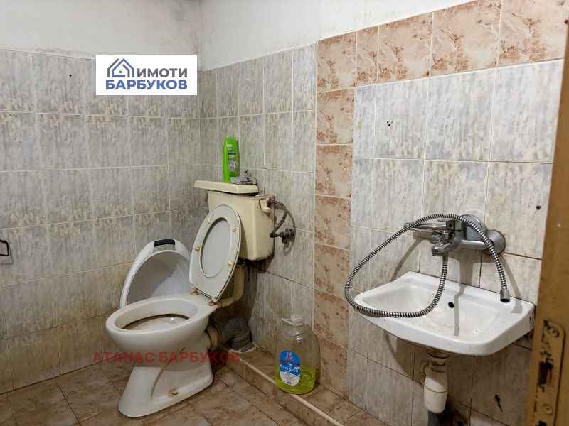 Продава МАГАЗИН, гр. Русе, Център, снимка 4 - Магазини - 53272715