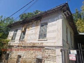 Продава парцел град Велико Търново Стара част - [1] 