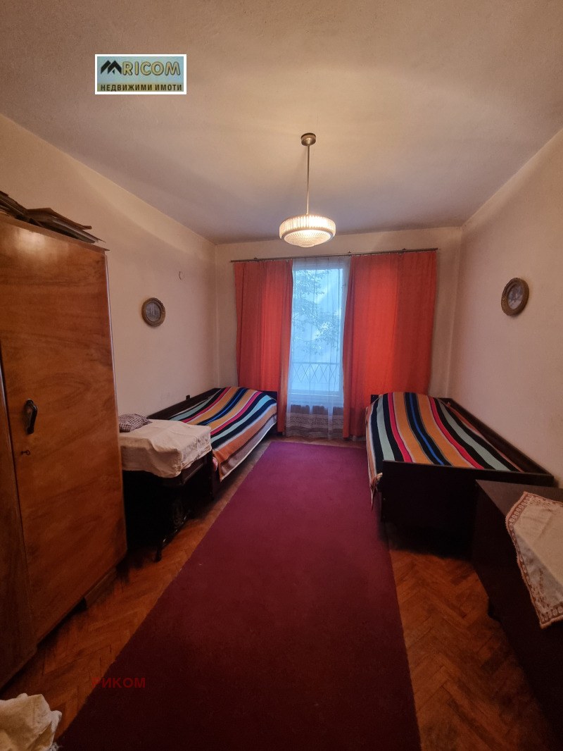 Til salg  3 soveværelser Pleven , Shirok tsentar , 119 kvm | 93055618 - billede [4]