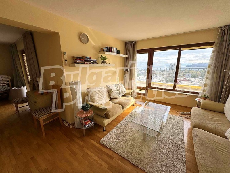 Продава 4-СТАЕН, град Варна, Бриз • 450000 € / 880123.50 лв. • 57293219 1