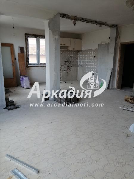 Продава  Къща област Пловдив , с. Труд , 616 кв.м | 23890324 - изображение [7]