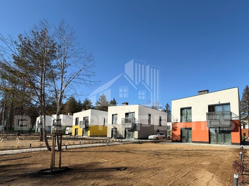 Продава  Къща област София , с. Вакарел , 219 кв.м | 36926360 - изображение [4]
