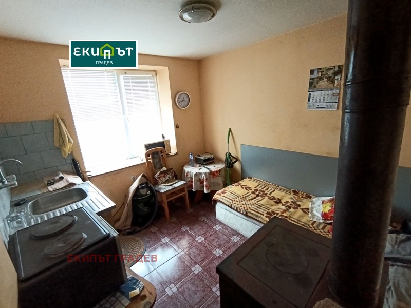 Продава КЪЩА, гр. Балчик, област Добрич, снимка 7 - Къщи - 53247097