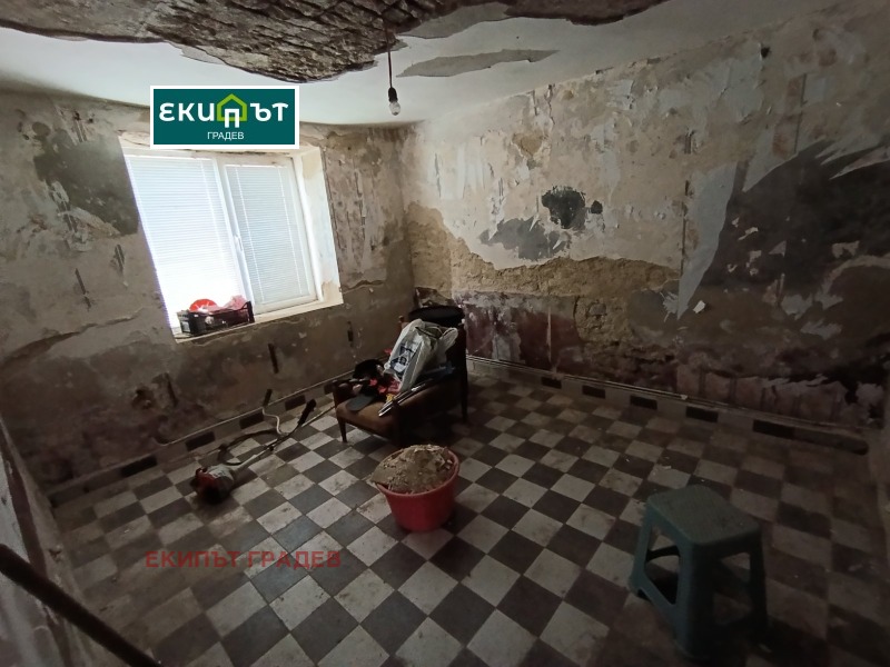 Продава КЪЩА, гр. Балчик, област Добрич, снимка 12 - Къщи - 53247097