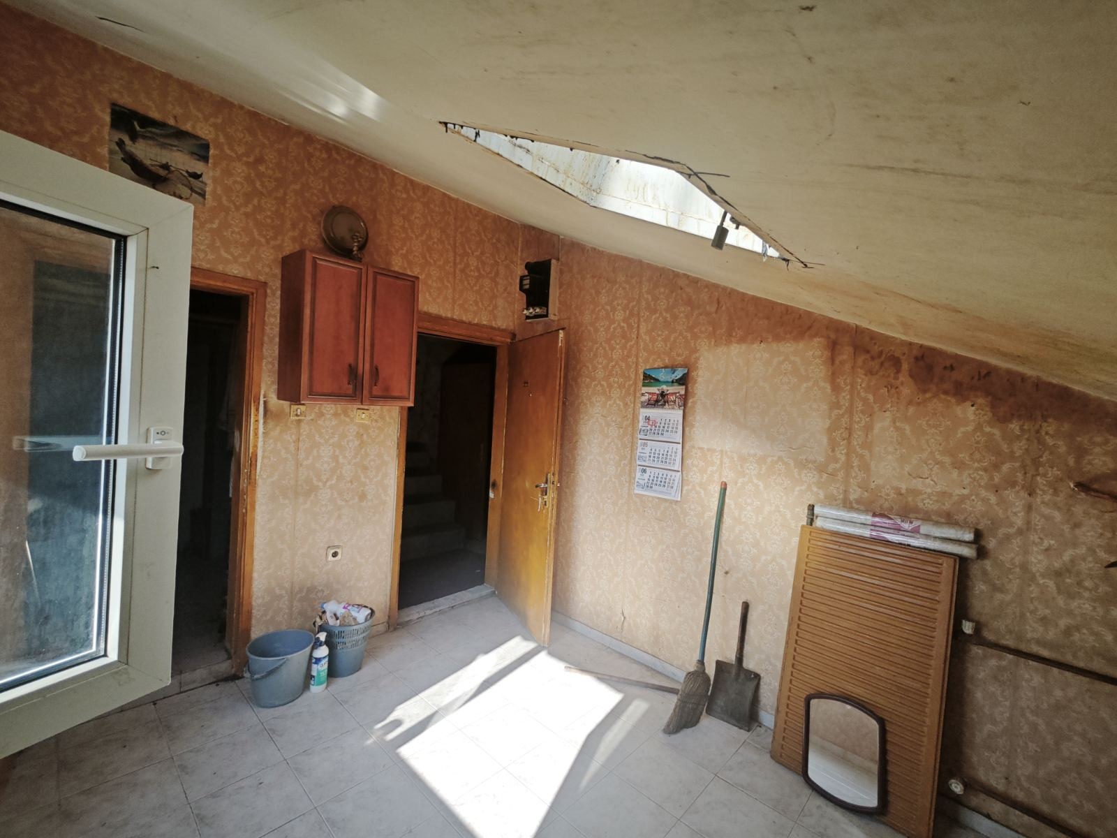 Продава 1-СТАЕН, гр. Плевен, Идеален център