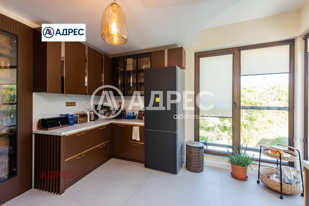 Продава МНОГОСТАЕН, гр. Варна, Бриз, снимка 2 - Апартаменти - 55434788