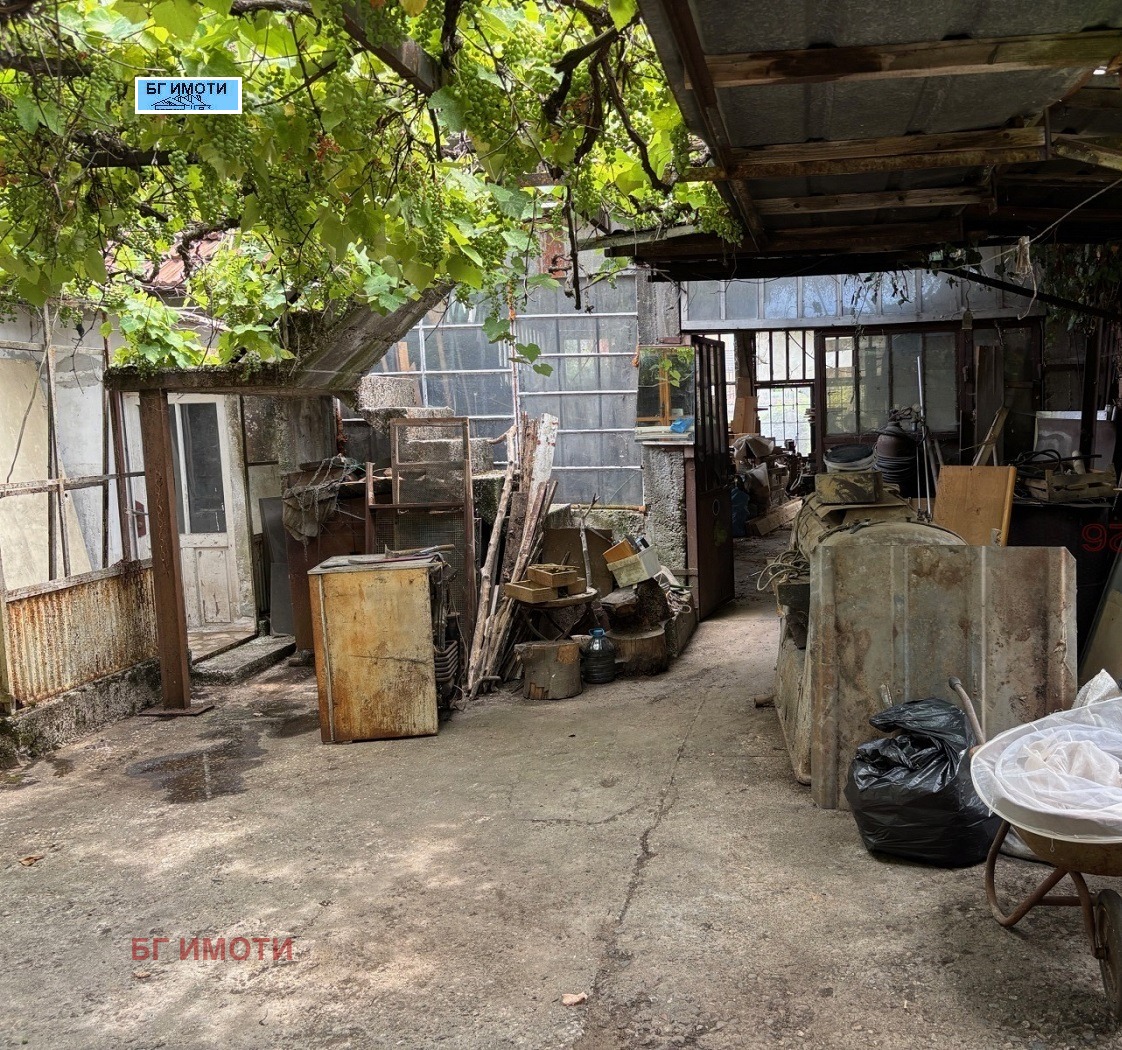 Продава ЕТАЖ ОТ КЪЩА, гр. Враца, Околчица, снимка 9 - Етаж от къща - 54563246