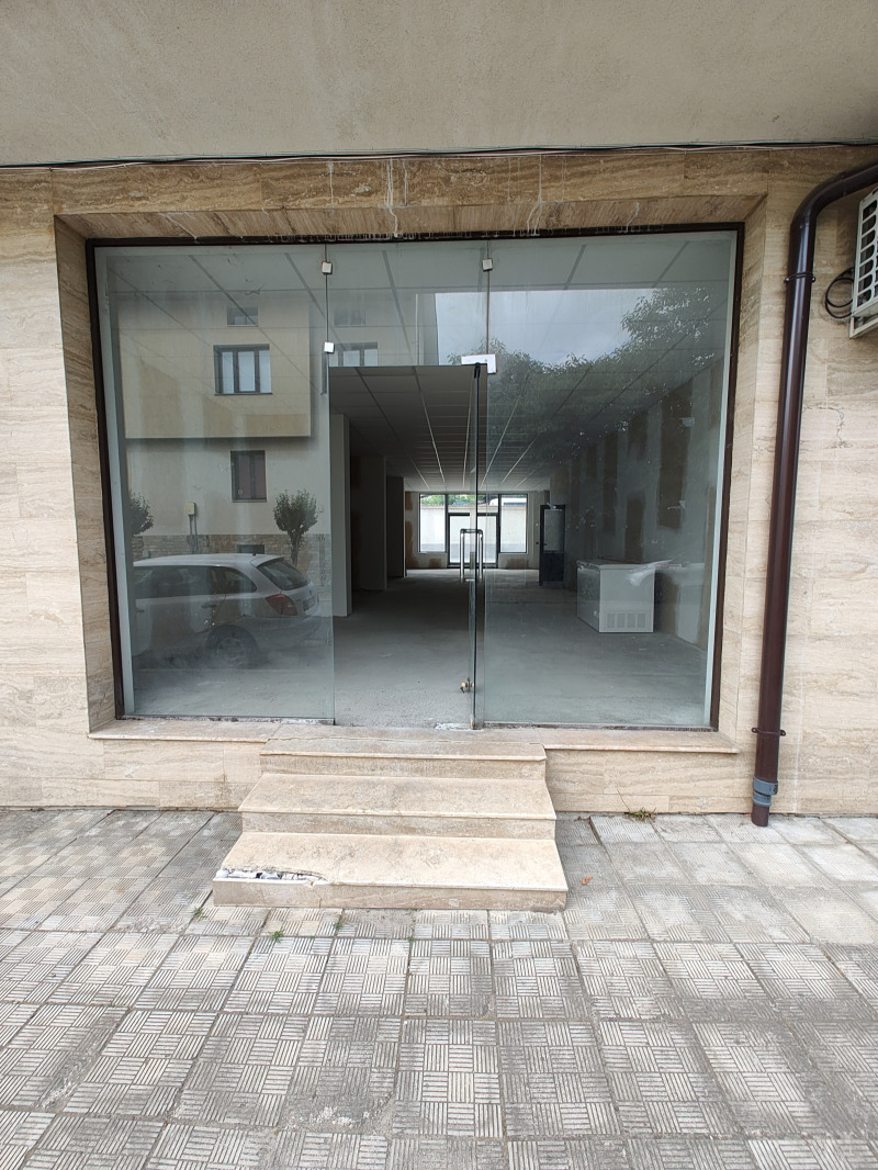 Продава МАГАЗИН в област Благоевград, гр. Гоце Делчев - 117 кв.м / 145 665 € » 284 895.98 лв., ПИРИН ИМОТИ