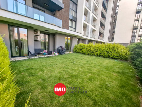 Продава 3-стаен град Бургас Хоризонт - [1] 