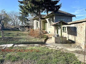 Casa Hotnița, regiunea Veliko Tarnovo 8