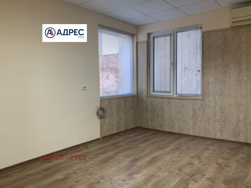 Продава  1-стаен град Русе , Център , 29 кв.м | 26023500 - изображение [4]