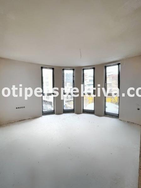 Продава 3-СТАЕН, гр. Пловдив, Кършияка, снимка 2 - Апартаменти - 52333683