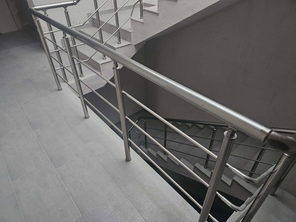 Продава 3-СТАЕН, гр. Кърджали, Възрожденци, снимка 13 - Апартаменти - 54036848