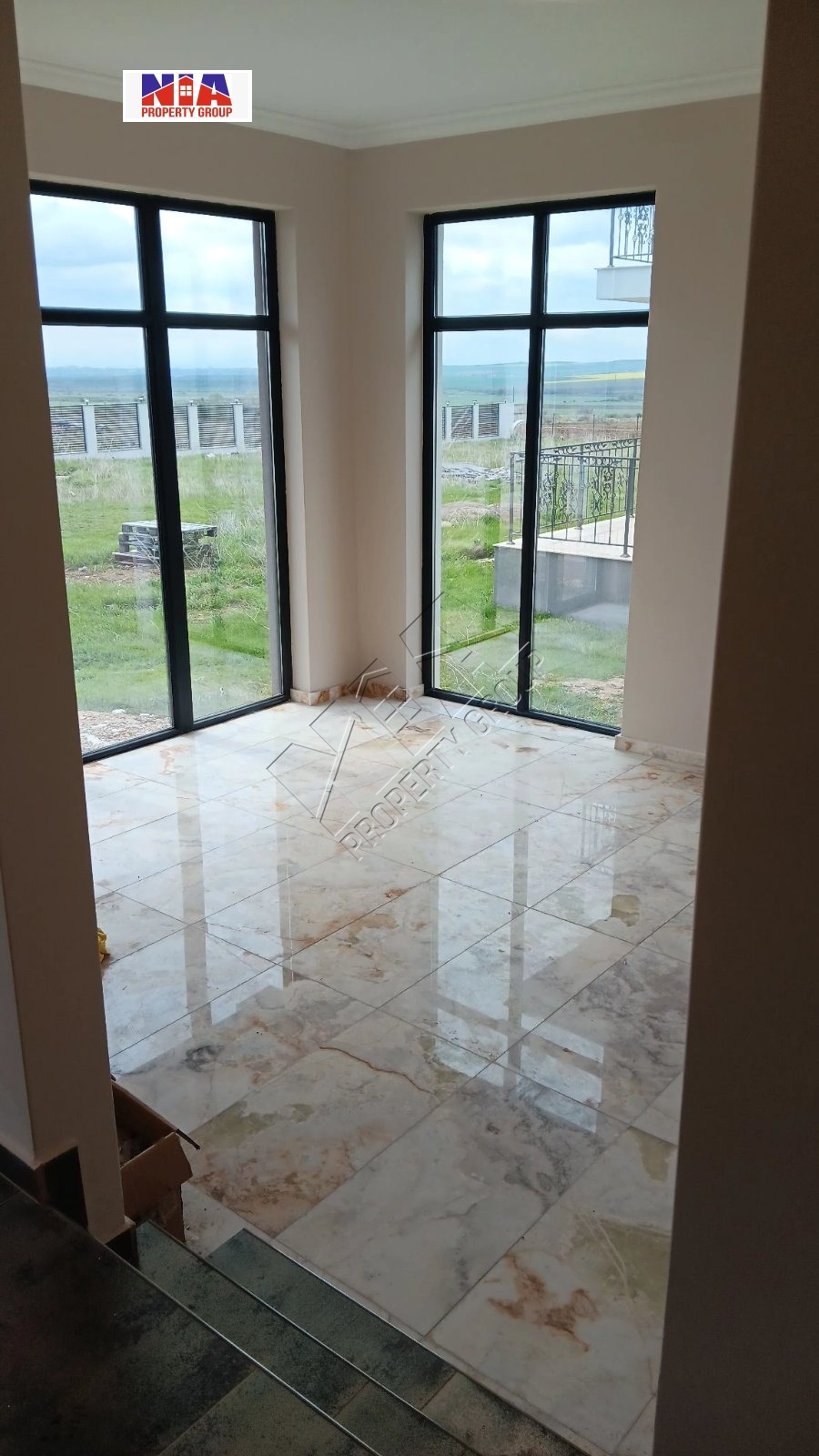 Продава КЪЩА, с. Кошарица, област Бургас, снимка 2 - Къщи - 49899403