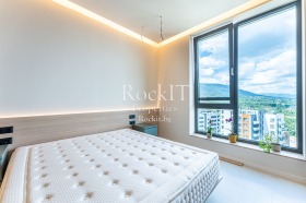 3 camere da letto Krastova vada, Sofia 14