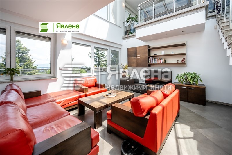 Продава 4-СТАЕН, гр. София, в.з.Киноцентъра 3 част