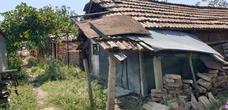 Продава КЪЩА, с. Васил Друмев, област Шумен, снимка 4 - Къщи - 53080843