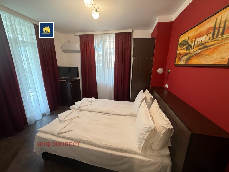 Продава КЪЩА, гр. Велинград, област Пазарджик, снимка 13 - Къщи - 52730313