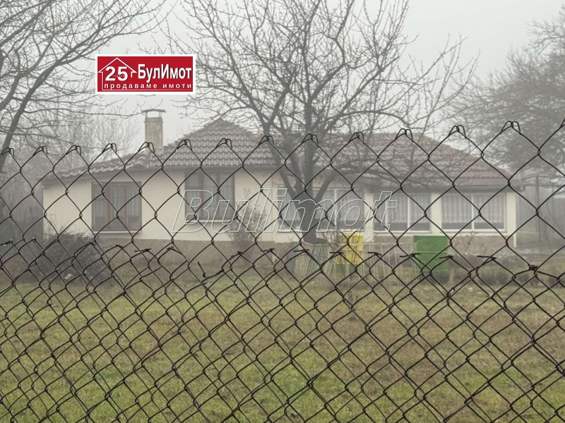 Продава КЪЩА, гр. Варна, м-т Добрева чешма