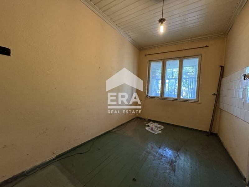 Продава КЪЩА, гр. Силистра, Изток, снимка 7 - Къщи - 53435477