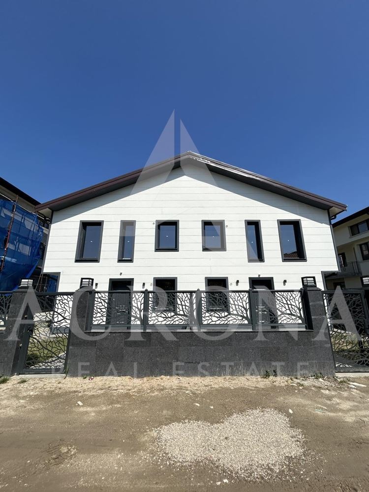 Продава КЪЩА, гр. Пловдив, Остромила, снимка 13 - Къщи - 54970420