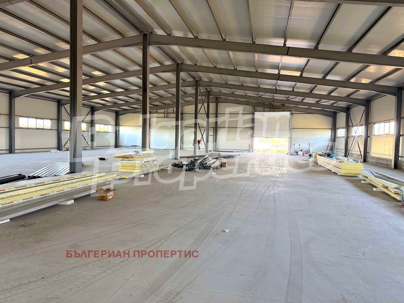 En venta  Almacenamiento región Sofia , Kostinbrod , 2040 metros cuadrados | 24032585 - imagen [16]