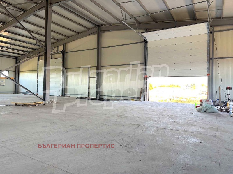 En venta  Almacenamiento región Sofia , Kostinbrod , 2040 metros cuadrados | 24032585 - imagen [13]