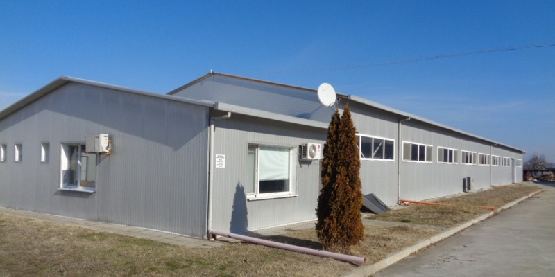 Продава ПРОМ. ПОМЕЩЕНИЕ, гр. Първомай, област Пловдив, снимка 2 - Производствени сгради - 53558489