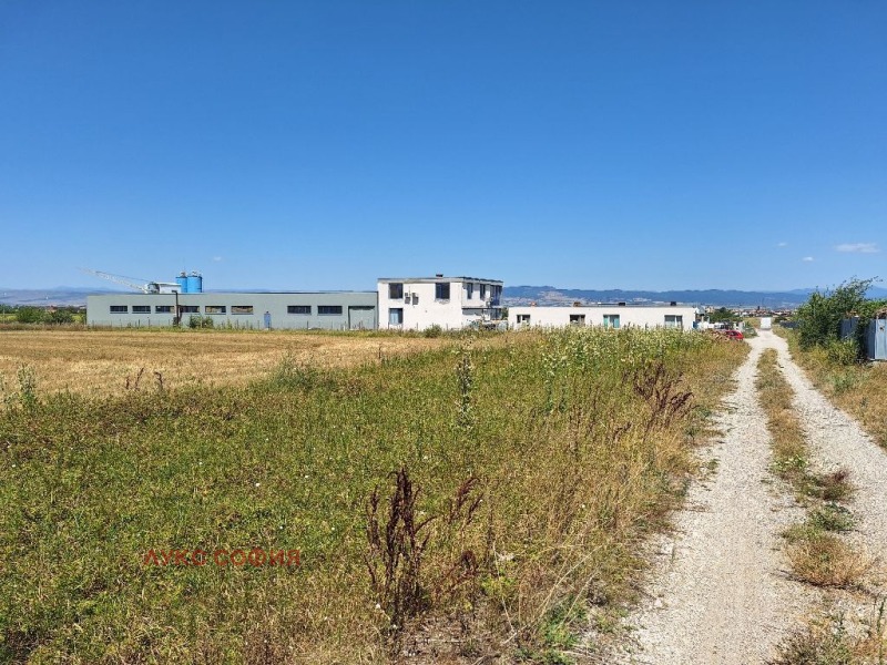 For Sale  Plot region Sofia , Bozhurishte , 4000 sq.m | 55347886 - image [3]