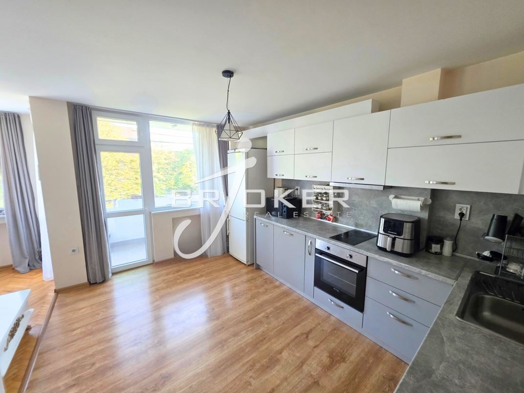 Продава 3-СТАЕН, гр. Кърджали, Център, снимка 8 - Апартаменти - 55622693