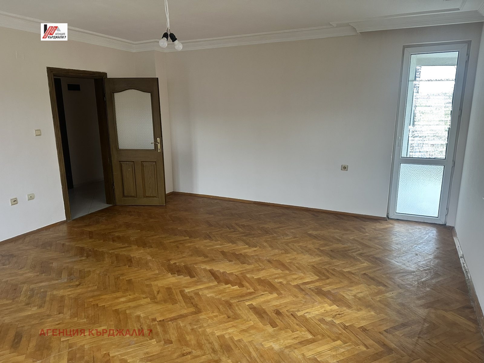 Продава МНОГОСТАЕН, гр. Кърджали, Център, снимка 3 - Апартаменти - 55609718