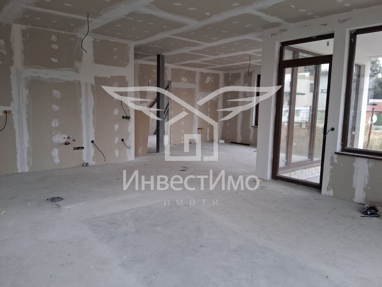 Продава КЪЩА, гр. Божурище, област София област, снимка 2 - Къщи - 51836431