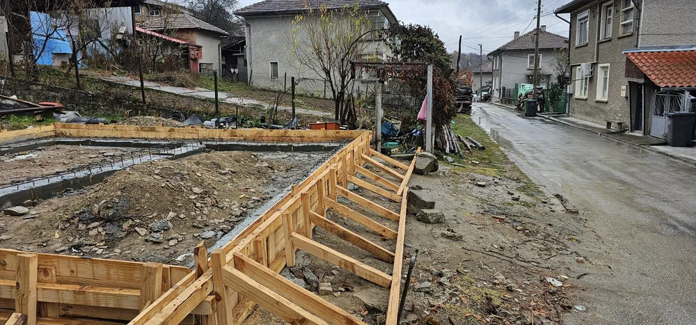 Продава ПАРЦЕЛ, гр. Елена, област Велико Търново, снимка 2 - Парцели - 52602827