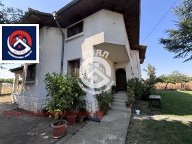 House Benkovski, region Plovdiv 3