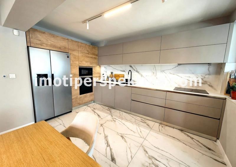 Til salg  3+ soveværelse Plovdiv , Tsentar , 188 kvm | 93715745 - billede [3]
