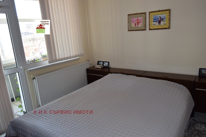 Продава ЕТАЖ ОТ КЪЩА, гр. Карлово, област Пловдив, снимка 5 - Етаж от къща - 53179420