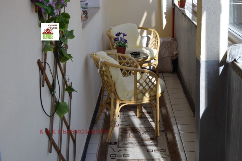 Продава ЕТАЖ ОТ КЪЩА, гр. Карлово, област Пловдив, снимка 7 - Етаж от къща - 53179420