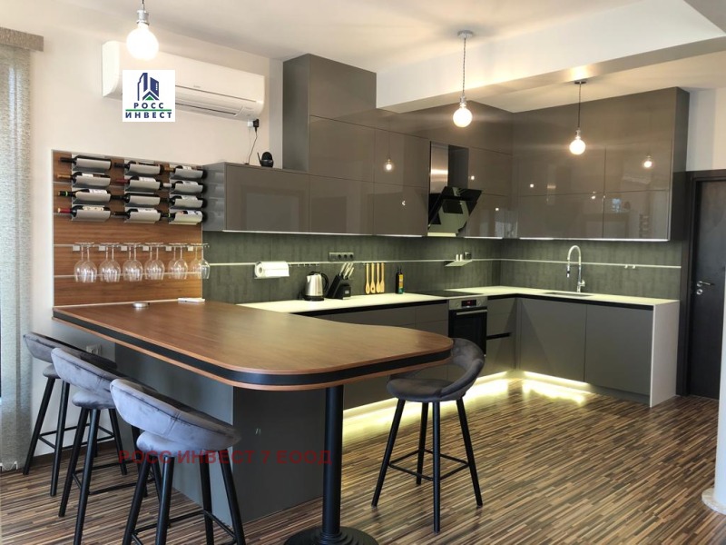 Продава КЪЩА, гр. Варна, Галата, снимка 4 - Къщи - 52250420