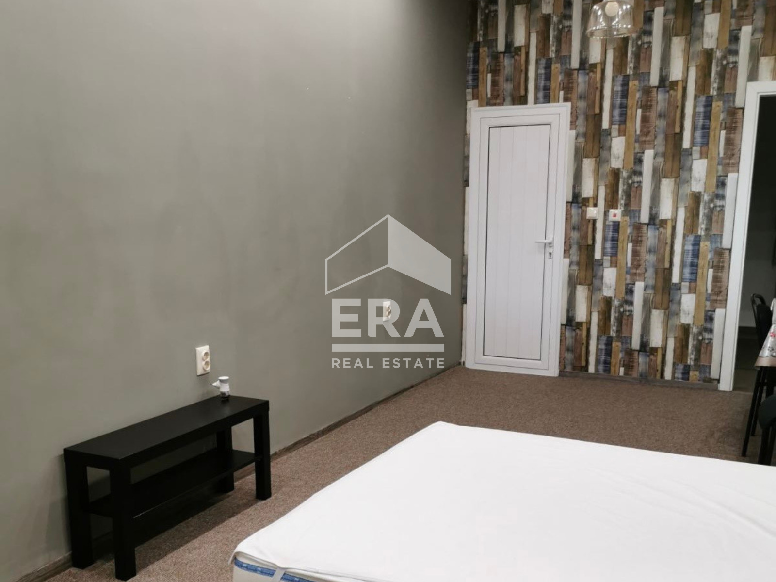 Продава АТЕЛИЕ, ТАВАН, гр. Русе, Широк център, снимка 3 - Апартаменти - 53704960